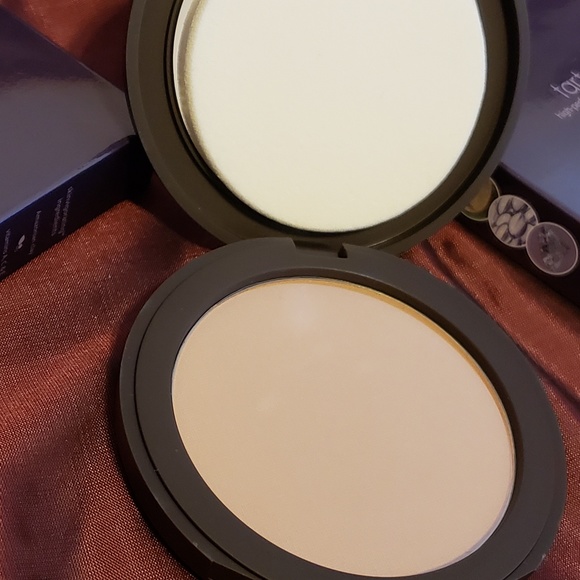 Tarte Smooth Operator Powder - Picture 3 of 5